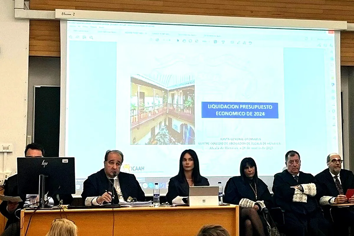 El Colegio de Abogados de Alcalá, en crisis: sin cuentas aprobadas y con su sede apuntalada