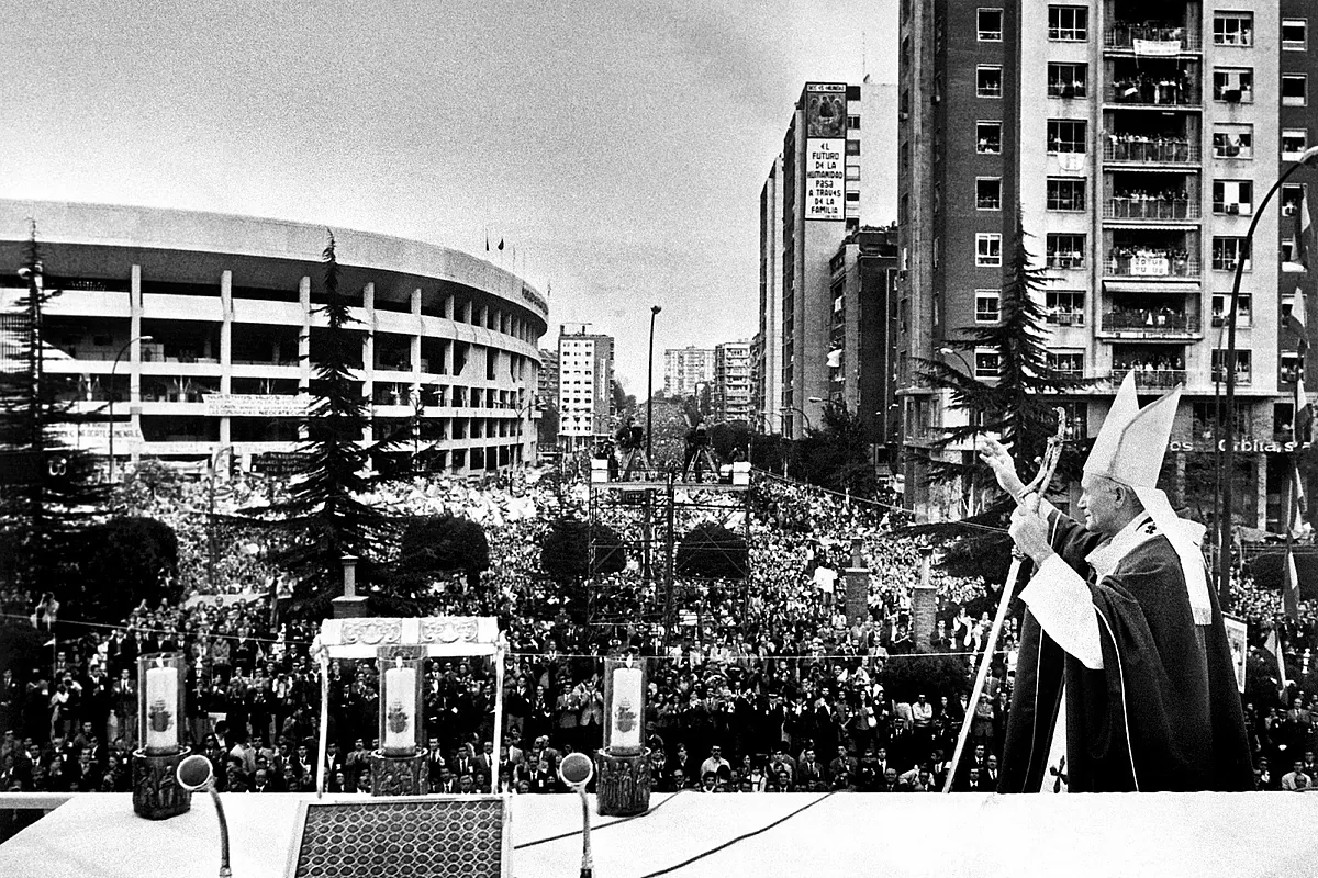El Papa planea dar una gran misa en el Santiago Bernabéu como colofón a su visita a España en junio