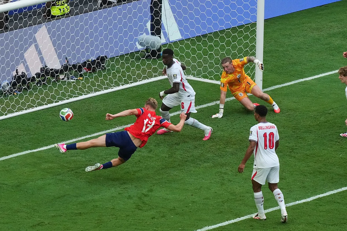 El festival de anulaciones con dos goles y un penalti en el Noruega 1-2 Inglaterra del Mundial 2026