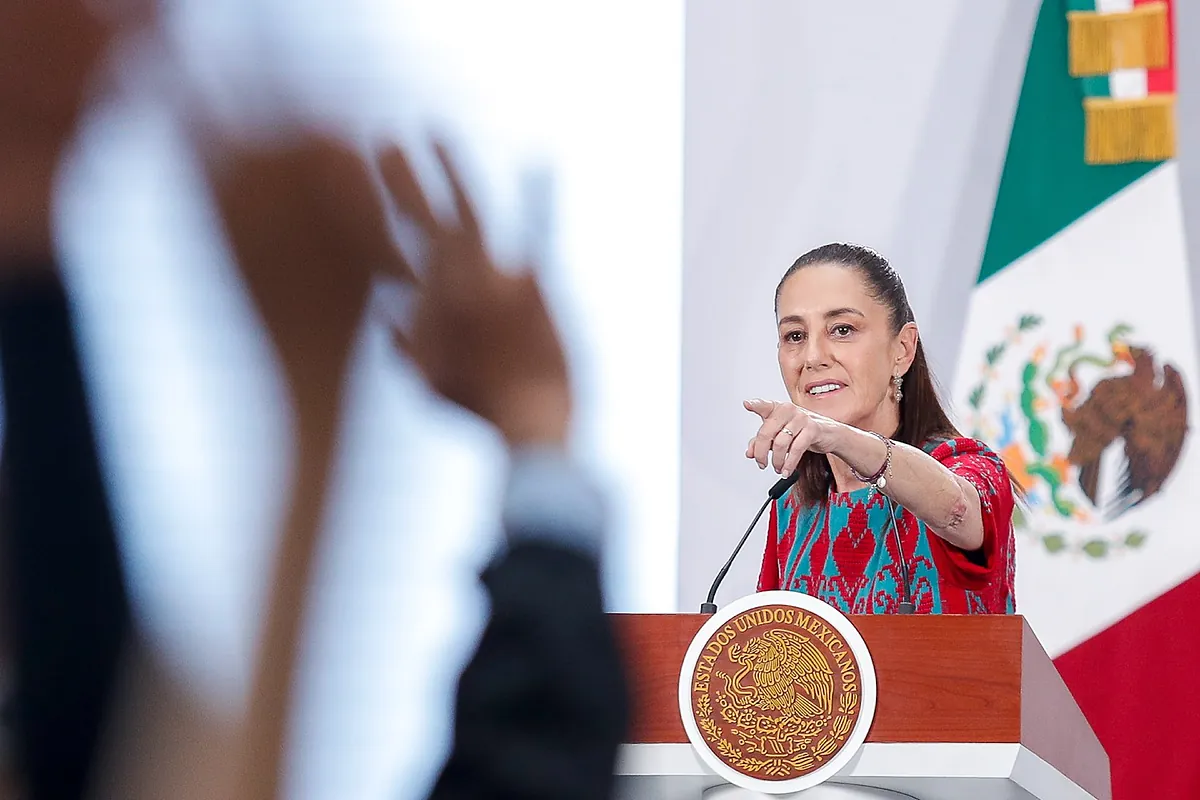 Sheinbaum carga contra Ayuso por "adorar a Hernán Cortés": "¿A qué viene esta persona a México?"