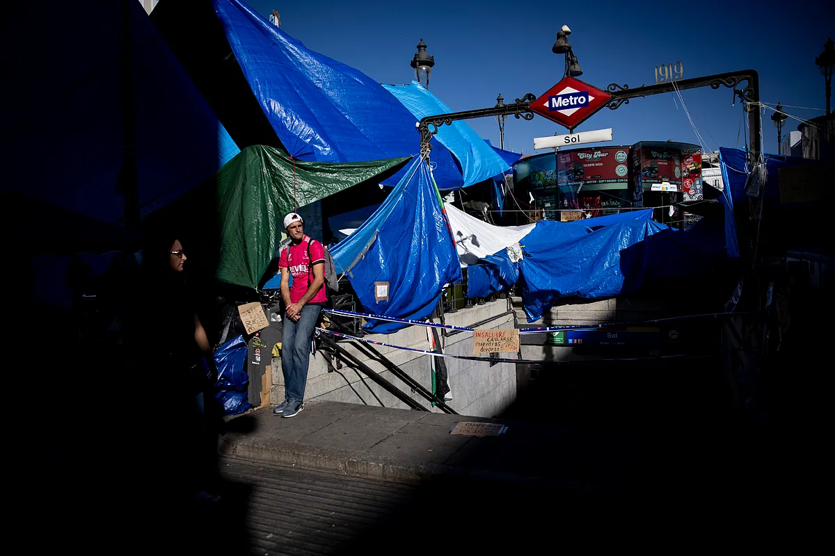 La estación de Sol reabre tras constatarse que las  condiciones de seguridad y salud necesarias se han restablecido