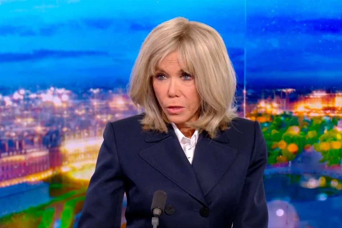 Brigitte Macron sobre los bulos contra ella: "O nací hombre o nací Brigitte, morí y soy mi hermano"