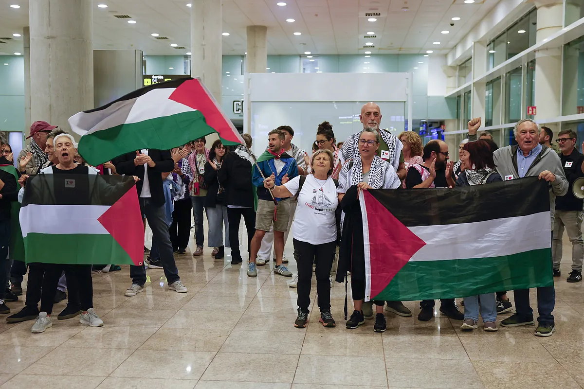 Última hora del plan de Trump para Gaza, en directo | Exteriores anuncia que los 28 españoles de la flotilla que permanecen en Israel vuelven este lunes a España