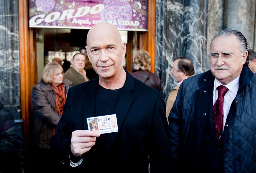 Un lotero de Murcia revela que Clive Arrindell, el mítico calvo de la Lotería  Navidad, murió en 2024 | Lotería de Navidad 2025