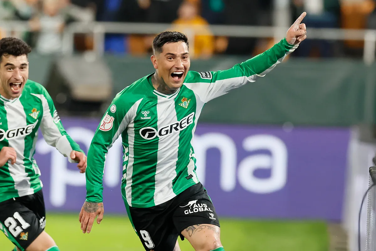Copa del Rey: Chimy Ávila rescata al Betis y el Alavés golpea al Rayo para colarse en los cuartos de final | Copa del Rey 2025 - 2026