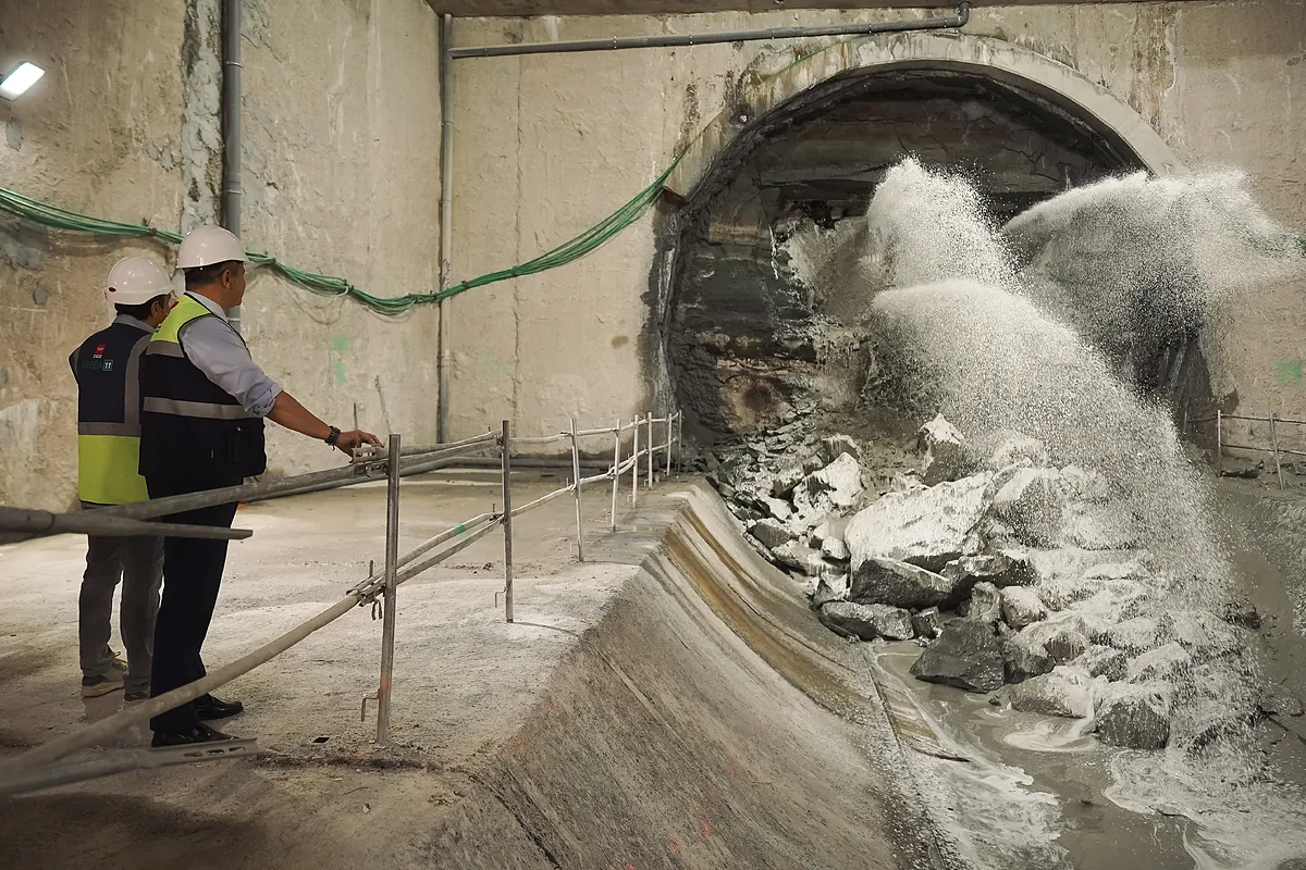 La Comunidad de Madrid culmina la unión del túnel entre Comillas y Madrid Río en la ampliación de la L11 con la llegada de Mayrit