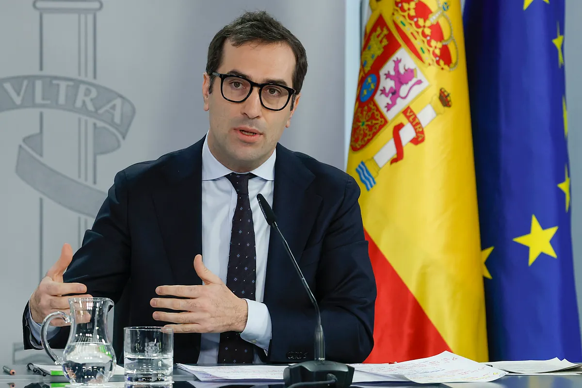 El Gobierno pone coto a los créditos al consumo: 15% de interés máximo, autorización del Banco de España y control de la publicidad