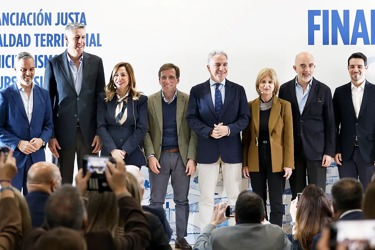 El PP acusa a Pedro Sánchez de "despreciar y castigar a los ayuntamientos" y exige "una reforma de la financiación local simultánea a la autonómica"