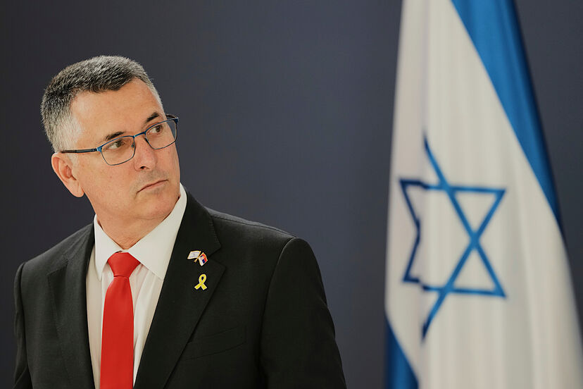 Israel carga contra Sánchez por su postura con EEUU en el conflicto con Irán:  "¿Eso es estar en el lado correcto de la historia?" | España