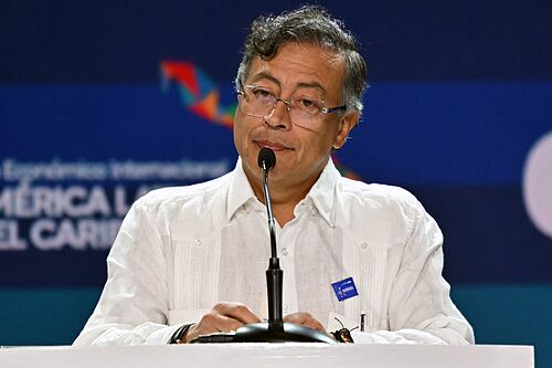 Gustavo Petro, el presidente que vuelve a delirar en el atril: "Hago cosas muy buenas en la cama. Pienso que nadie se olvidar� de m�"