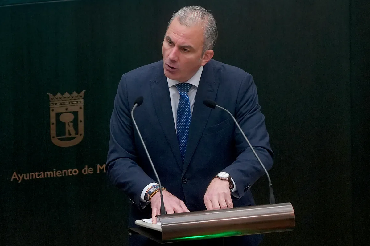 Ortega Smith pierde (por ahora) su cruzada, pasa a ser el quinto concejal no adscrito en las últimas dos legislaturas y asoma más lío por la portavocía de Vox