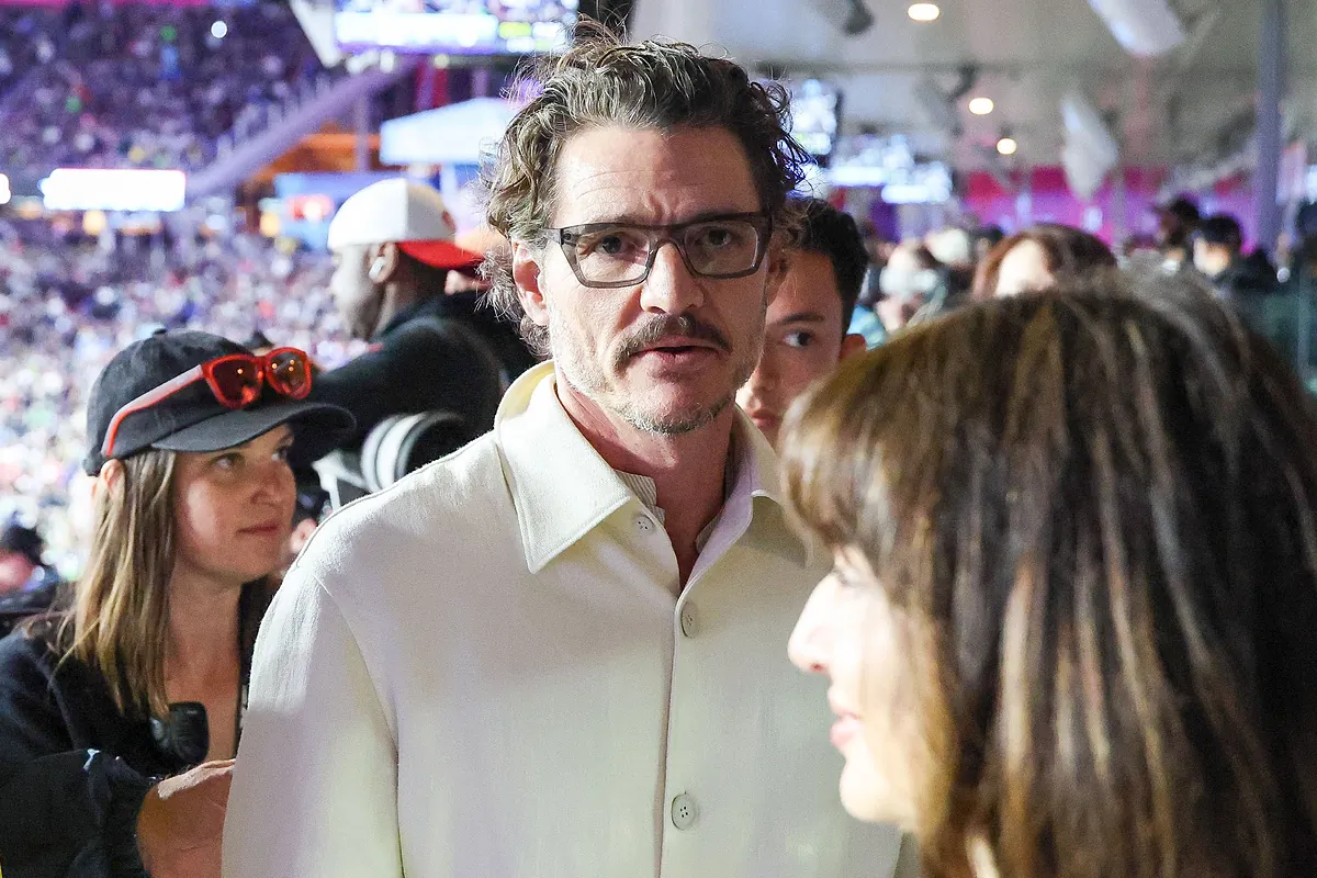 Pedro Pascal, 'pillado' en las calles de Beverly Hills con Rafael Olarra, un atractivo director creativo argentino