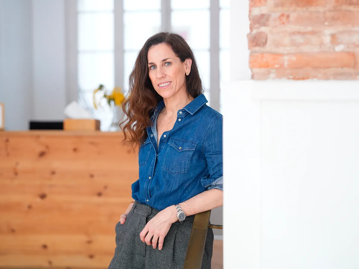 Mercedes de la Rosa, fundadora de Zentro Urban Yoga: "Tenemos entre 60.000 y 90.000 pensamientos diarios, de los que el 80% es de poca o nula calidad y no hacen más que generar ruido mental"