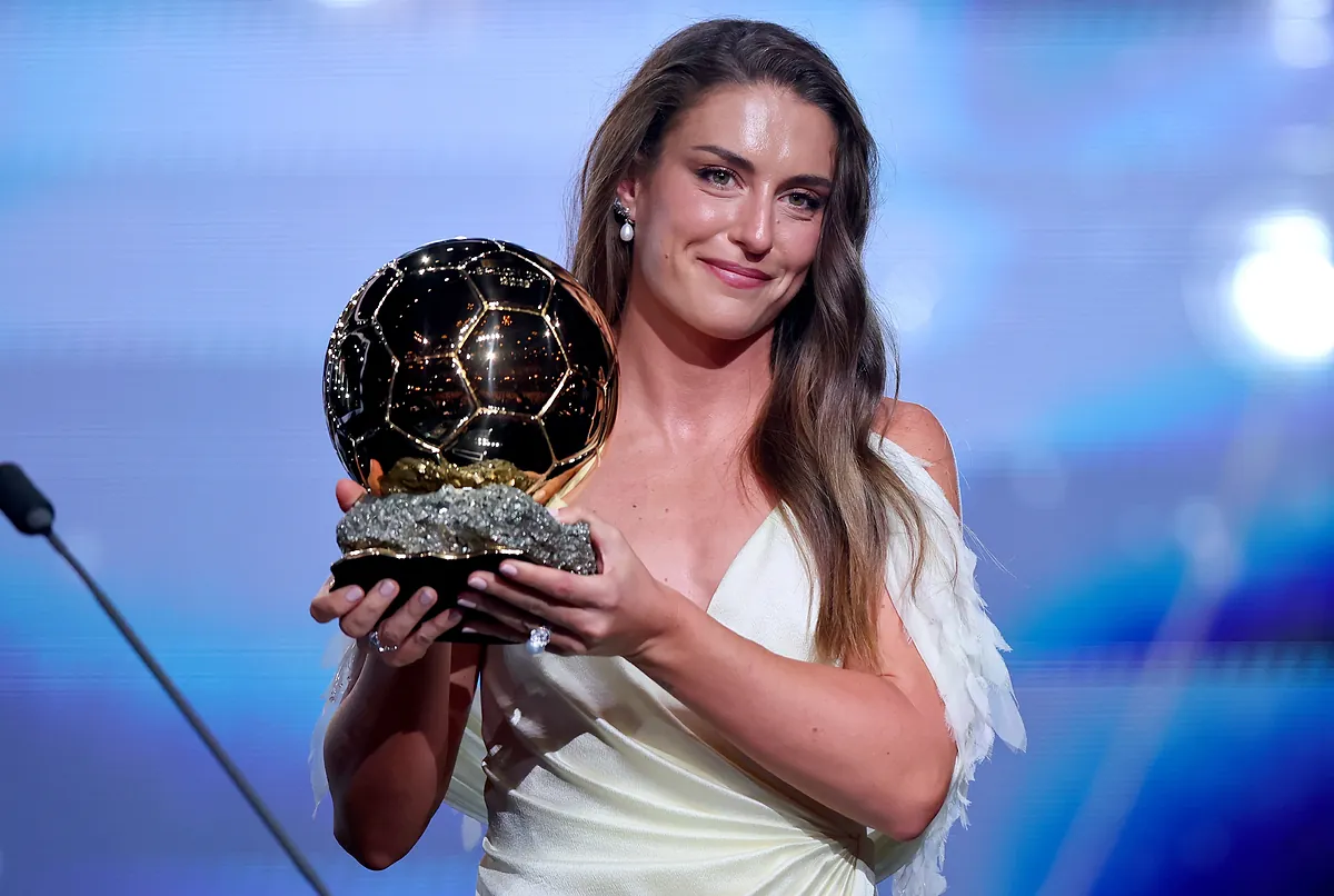 España se baña en oro: Alexia Putellas, Balón de Oro en una edición que premia a De la Fuente, Lamine Yamal, Unai Simón y al Barça femenino