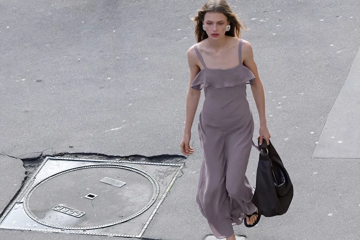 Soy andaluza y estas 8 prendas nuevas y elegantes de Mango son las que llevaré esta Semana Santa con mis sandalias en tendencia esta primavera