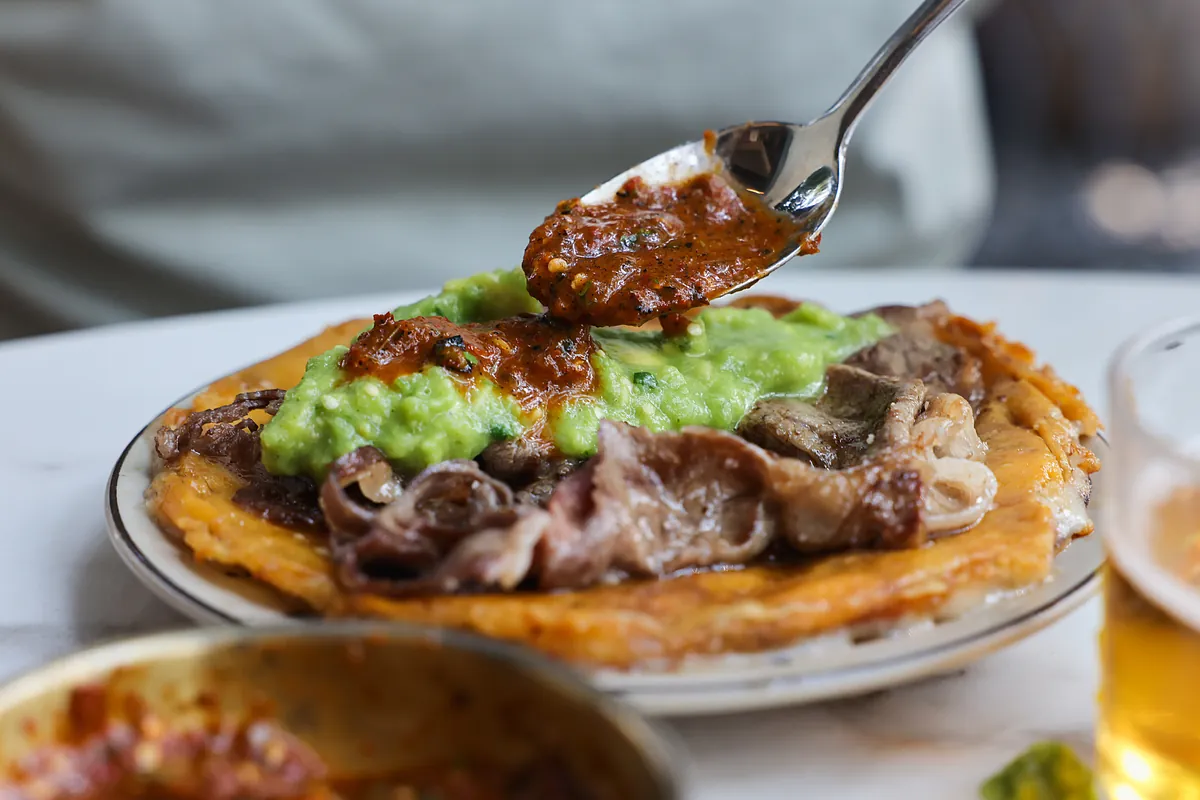 La taquería de moda de Ciudad de México La Once Mil desembarca en Madrid de la mano de Los 33