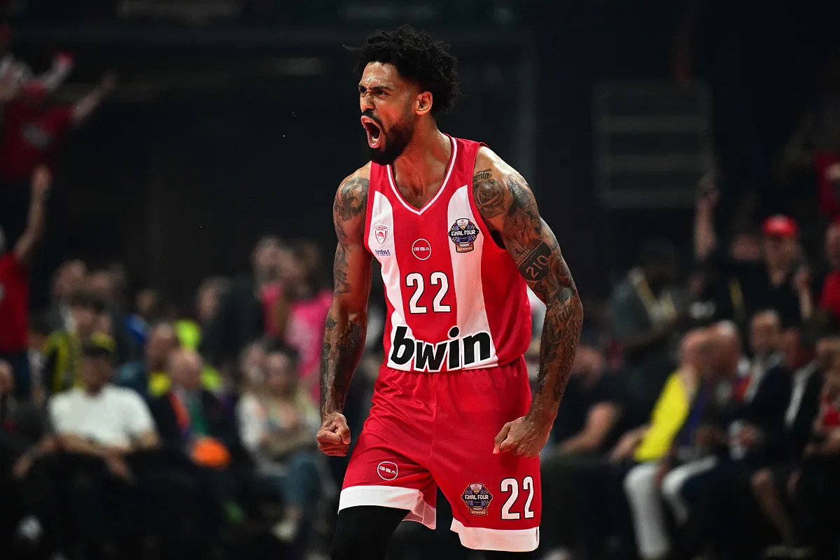El Olympiacos tiñe de rojo el OAKA, derrota al campeón y regresa a la final de la Euroliga