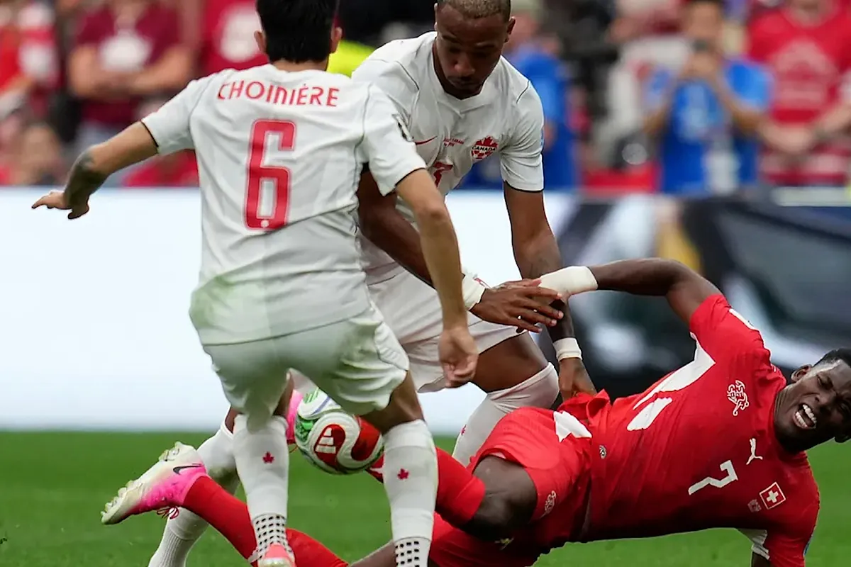 Suiza 2 - 1 Canadá | Resumen Mundial 2026