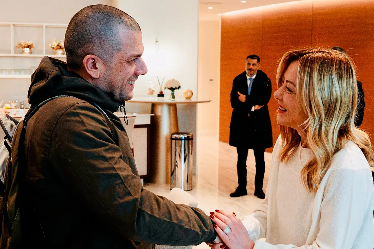 Los dos presos italianos liberados en Venezuela son recibidos por Meloni: "Era como Guantánamo"