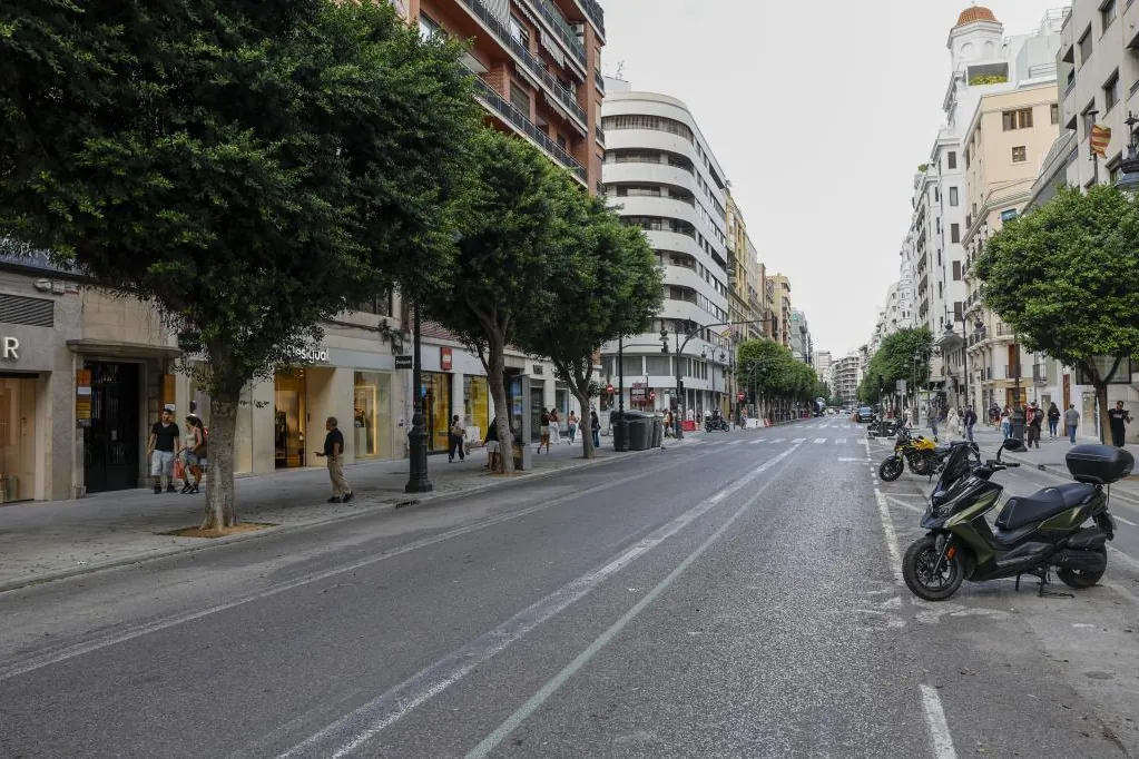 La patronal valenciana reabre el debate sobre las alertas por lluvias y pide un protocolo  más claro 