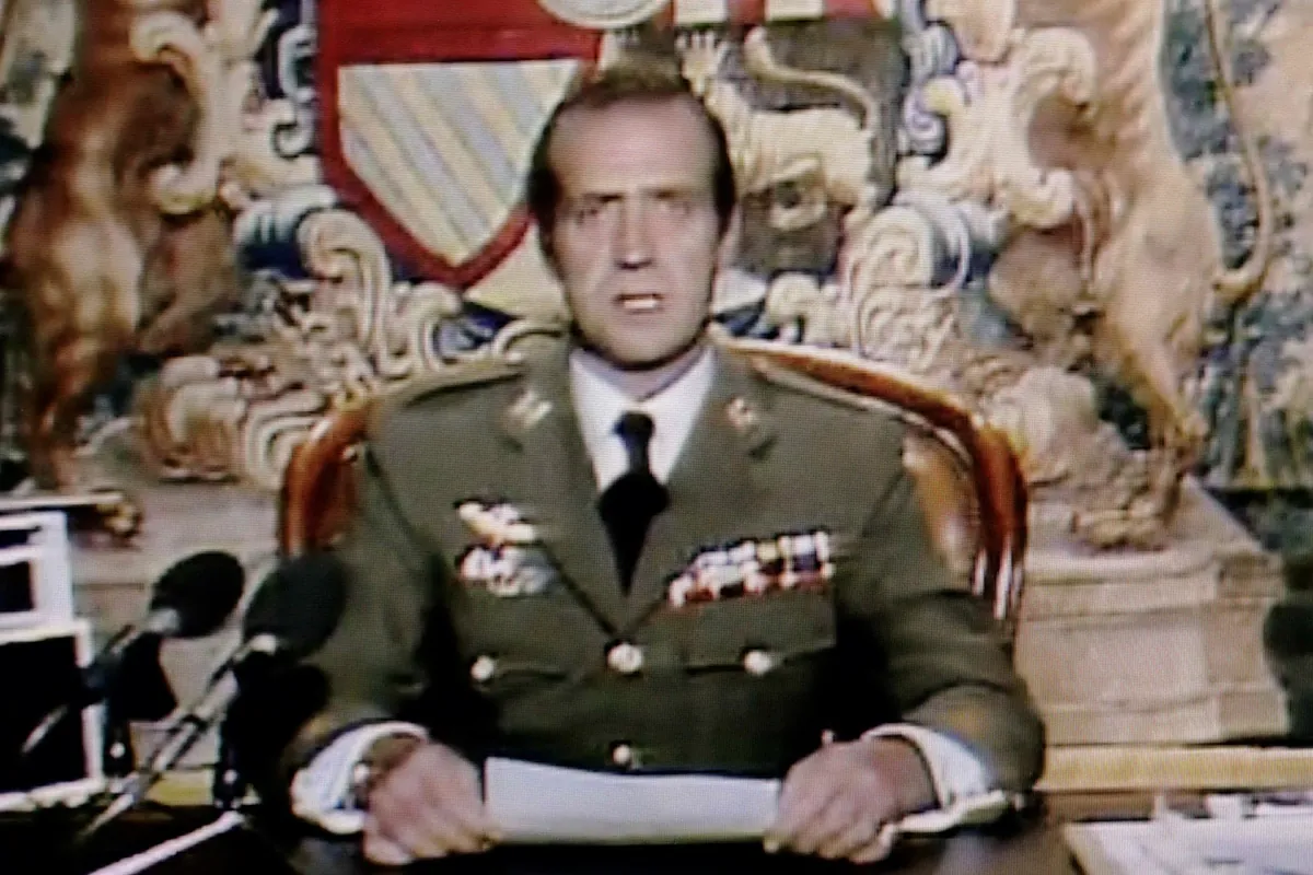 Bolaños niega que el Gobierno impida el regreso del Rey Emérito: "Depende de él y de la Casa Real"