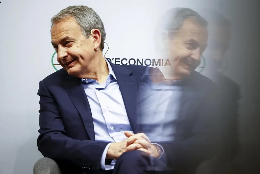 Zapatero cobró el 45% de los ingresos de la empresa de su amigo en Plus  Ultra | España