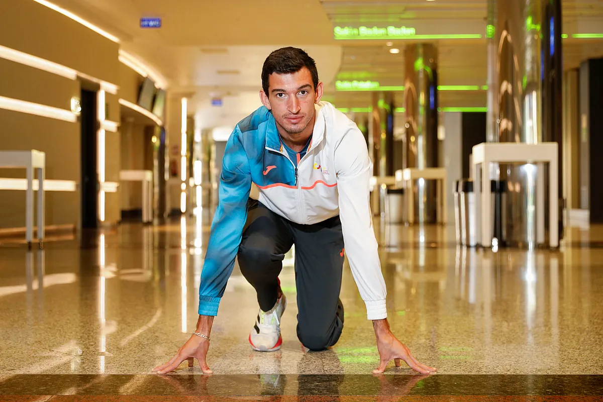 Quique Llopis, biomecánica y horas de vídeo en busca de la centésima que le lleve al oro mundial: "Medimos todo"