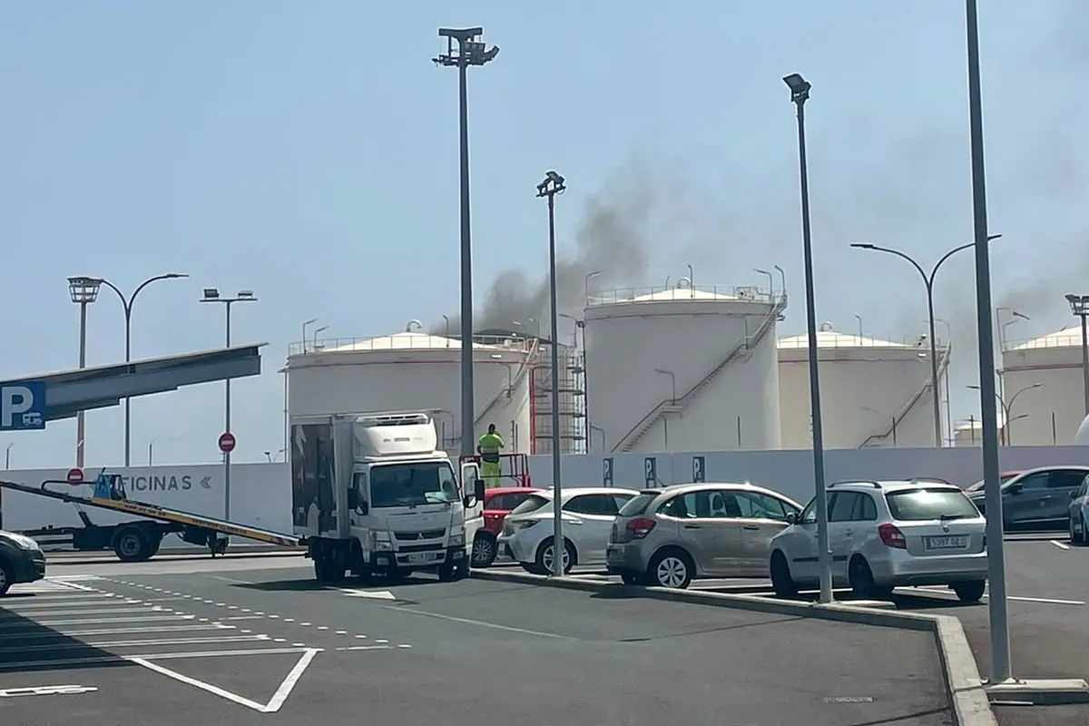Un muerto y dos heridos en una explosión en un tanque de combustible en Telde, Gran Canaria