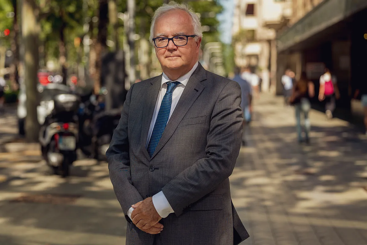 El decano de los notarios catalanes avisa: "España puede convertirse en el paraíso para el blanqueo de dinero"