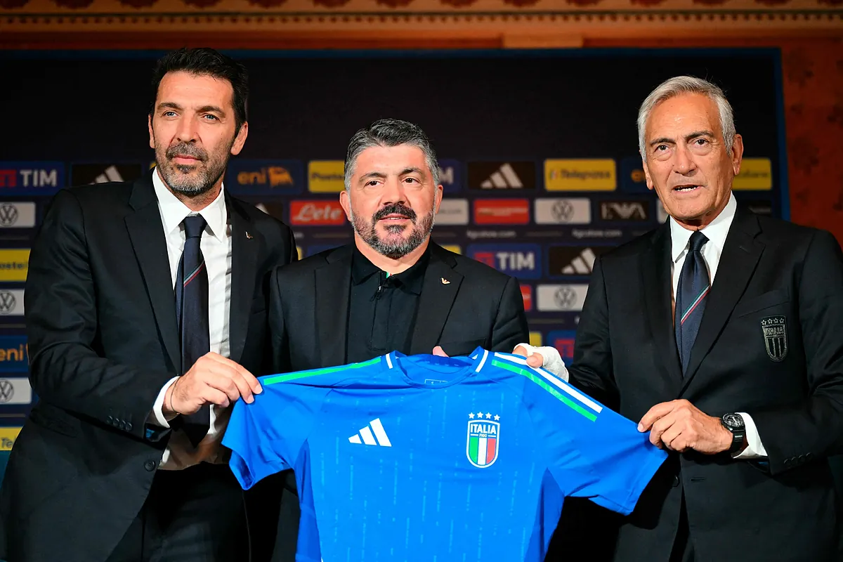 Dimite el presidente de la Federación italiana tras el desastre de la selección