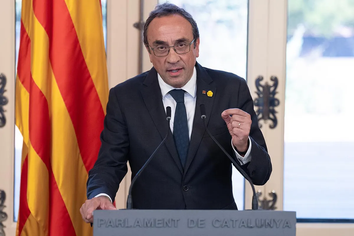 La Justicia rechaza el recurso del Parlamento catalán contra la orden de exhibir la bandera de España