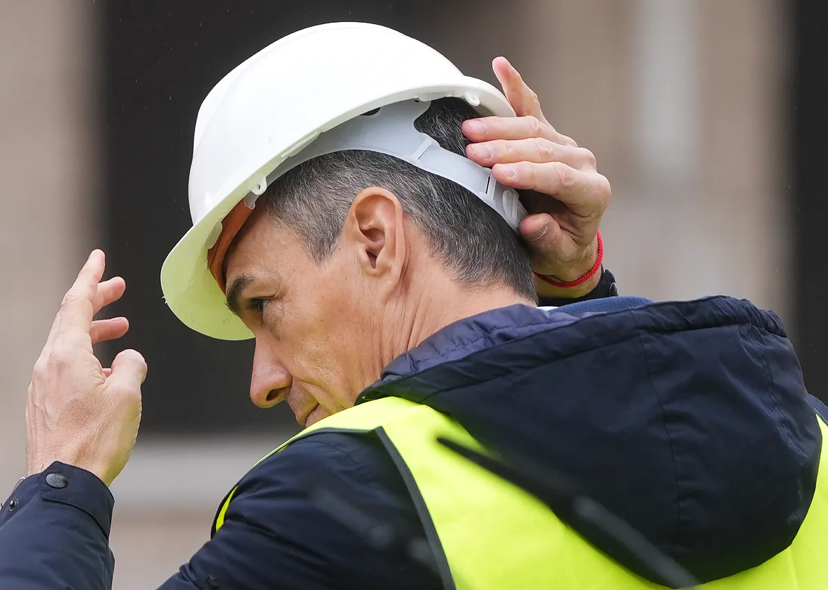 El aviso de los constructores a Pedro Sánchez para que no les deje fuera del escudo antiguerra: "Habrá retrasos y abandono de obras"