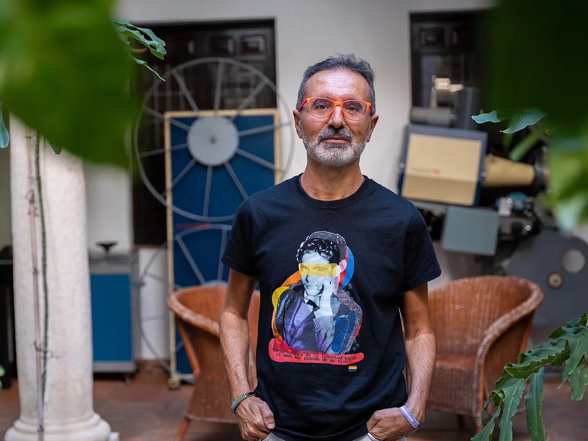 Hombres que se declaran (y son) feministas, una especie rara... ¿pero cada vez más necesaria? "La complicidad silenciosa perpetúa el machismo"