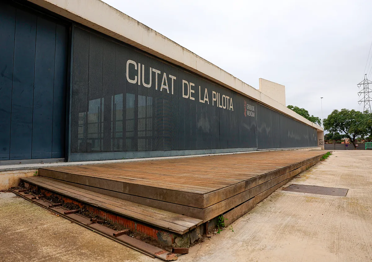 Una obra faraónica para la pilota valenciana: de puntero centro de tecnificación y laboratorio televisivo al abandono que frena ahora la Generalitat