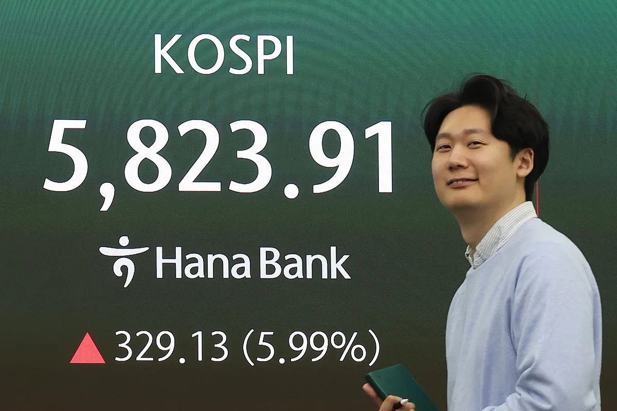 El petróleo y el gas se hunden más del 15% y las bolsas se disparan un 5% ante la tregua de dos semanas en la guerra en Oriente Próximo