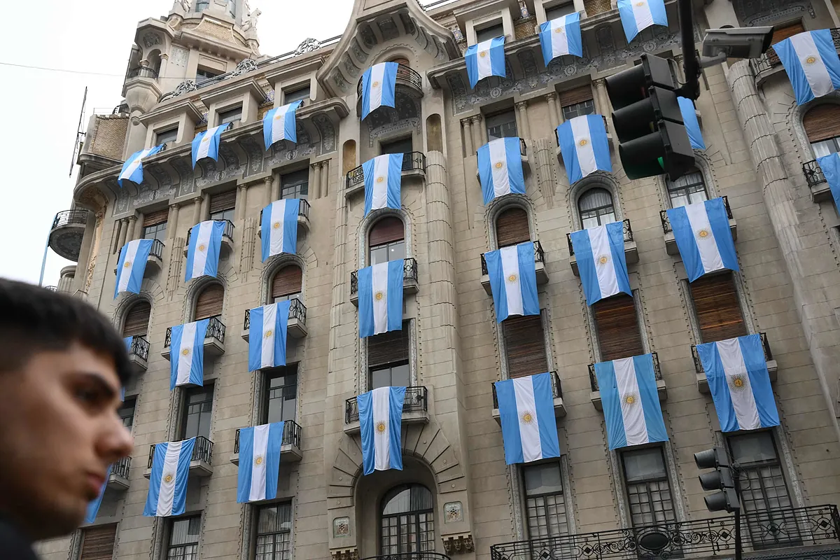 Argentina, asombrada y dolida por la ola de rechazo: "El mundo va a ver dónde puede llegar un país lleno de argentinos"