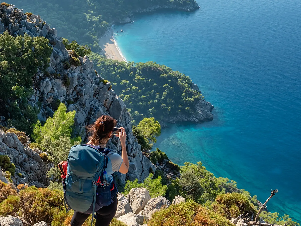 Los senderos costeros que debes hacer al menos una vez en la vida: de la Vía Licia al Camino Portugués
