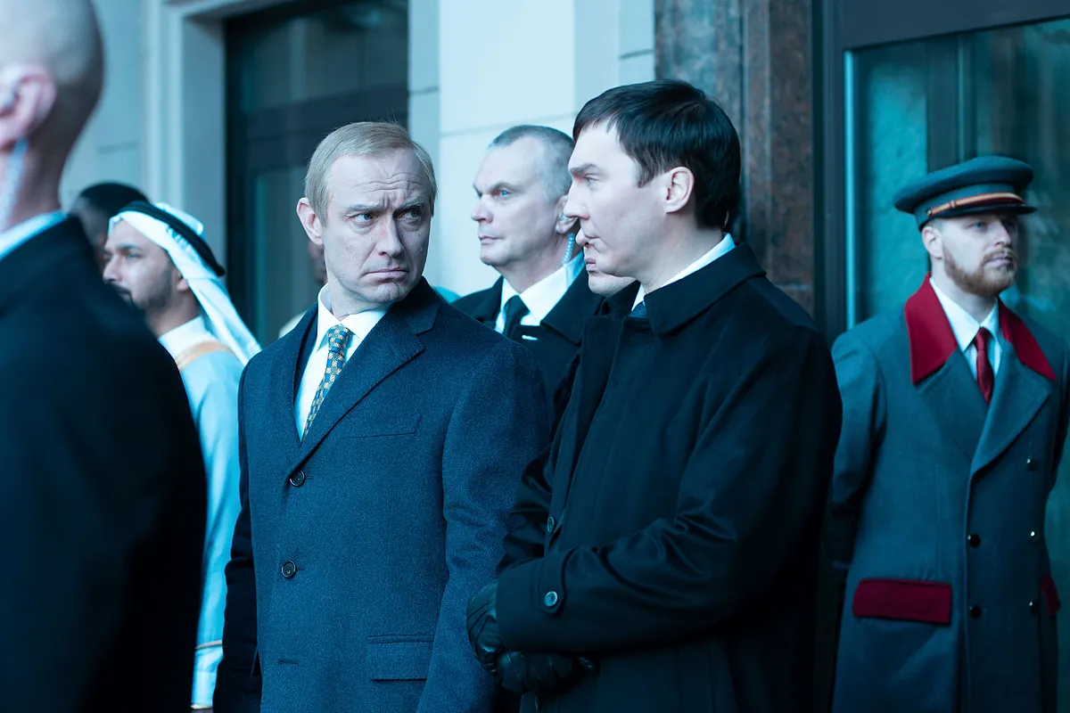 Olivier Assayas: "Lo que más me asusta no es Trump, sino la impotencia de los demócratas frente a él"