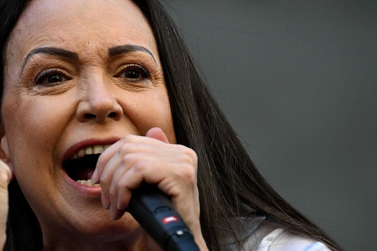 María Corina Machado alientas a los venelozanos para "la gran operación de la reconstrucción"