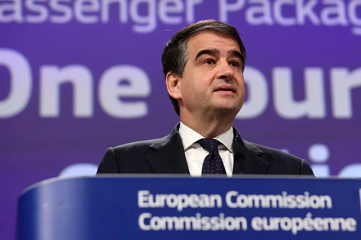 La Comisión Europea sale en defensa de España ante la presión de Berlín por el uso de fondos UE para pagar pensiones