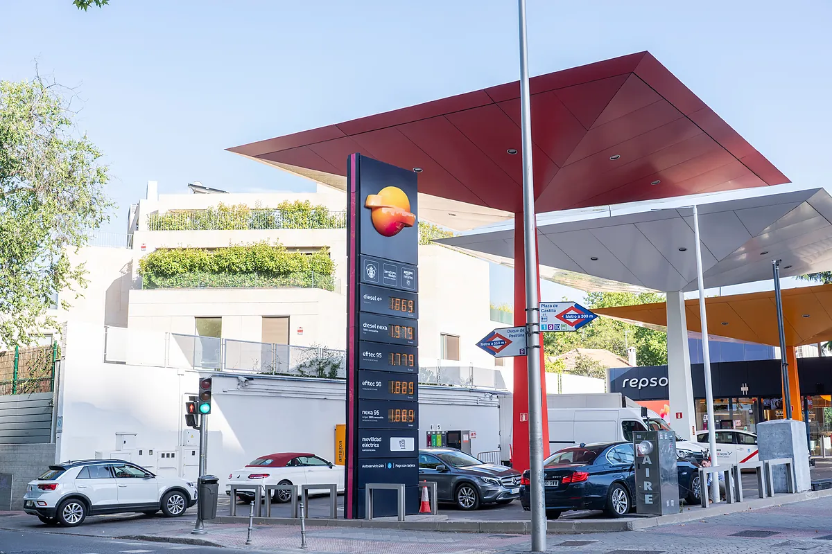 Sangría de las gasolineras independientes: cierran 147 en un año y cae por primera vez en 15 años el número de estaciones en España
