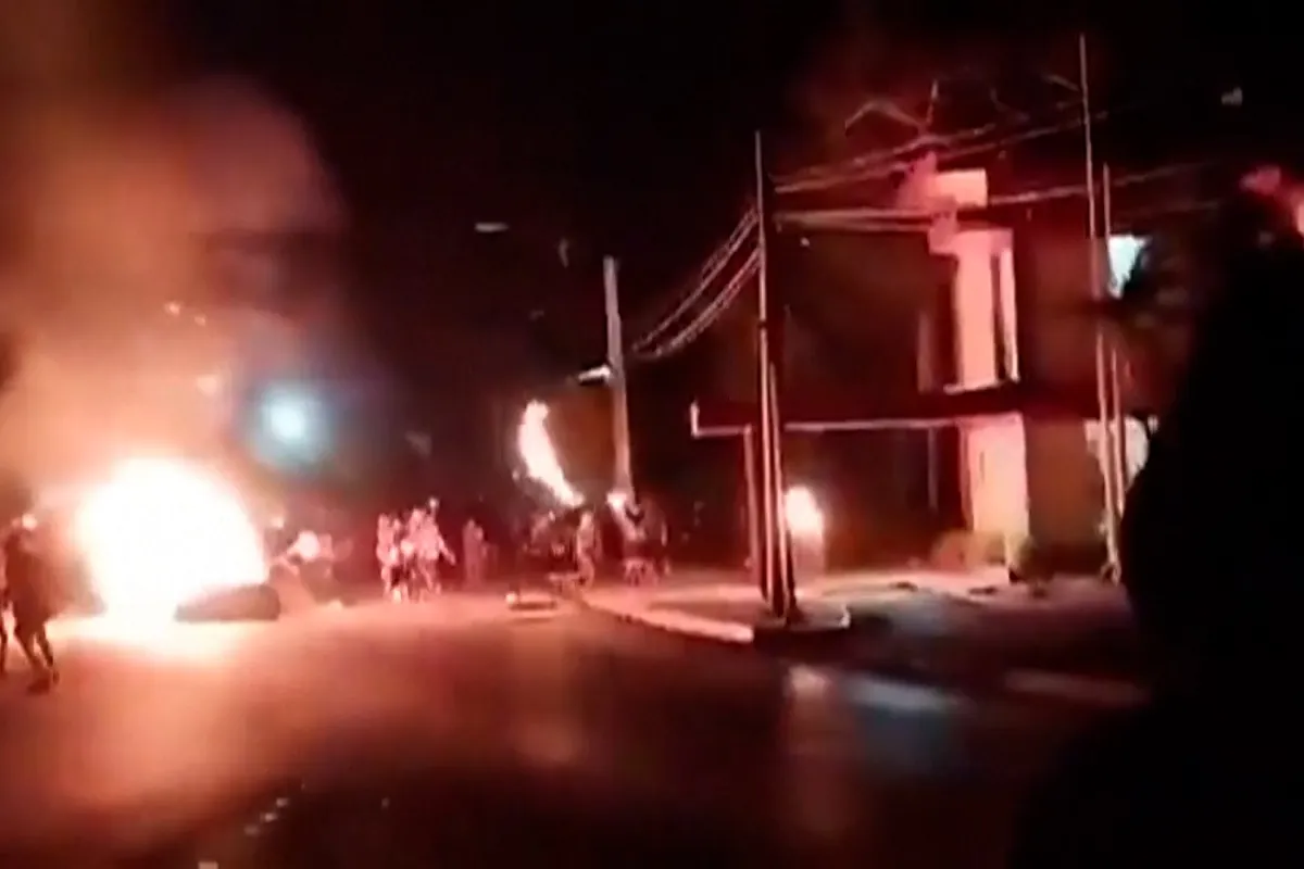 Atacan la sede del Partido Comunista en Cuba tras protestas contra los apagones