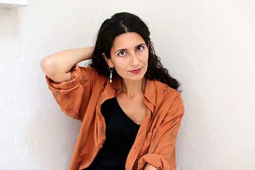 Ayseg�l Savas: buscar el sentido de la vida en la banlidad de lo cotidiano