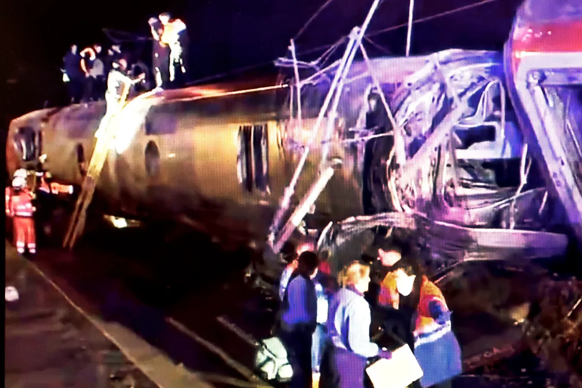 Esto es lo que se sabe del accidente de dos trenes en Adamuz (Córdoba) | Andalucía