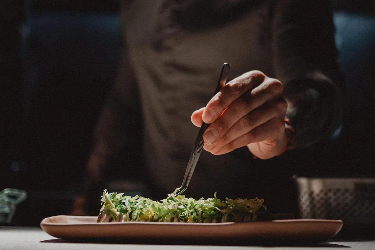 Abre OME, la primera barra omakase mexicana de Madrid... y con chef de estrella Michelin