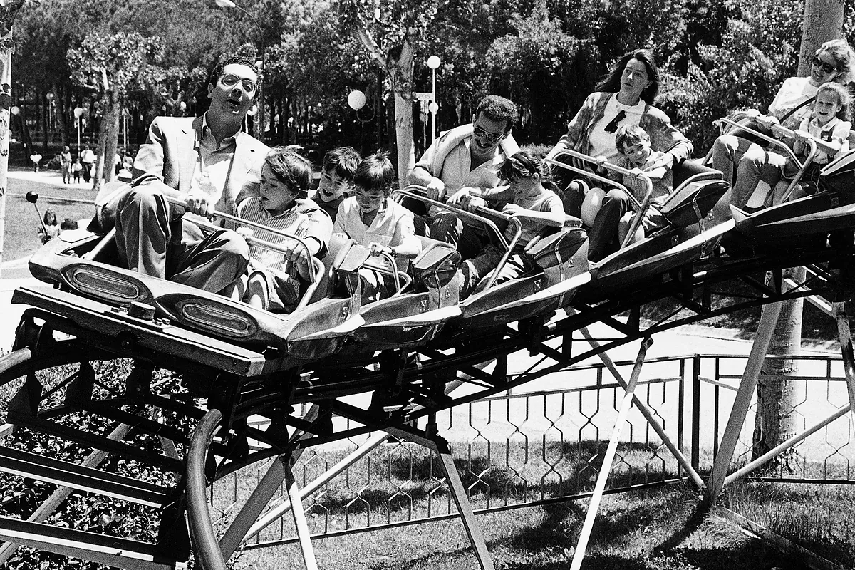 El encanto kitsch del viejo Parque de Atracciones de Madrid: de los Pecos y la Casa Magnética a los macarras con navajas y las prostitutas de la Casa de Campo