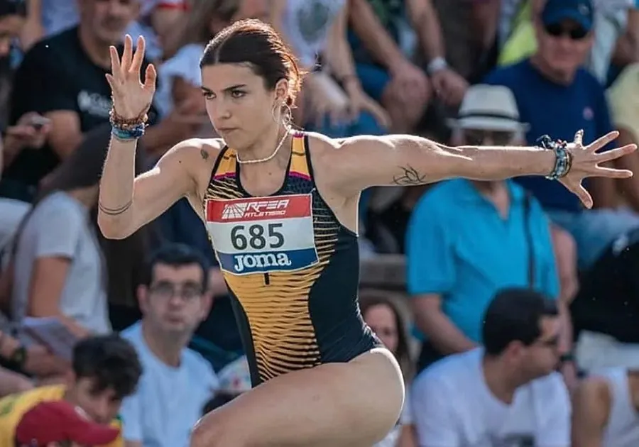 Image accompanying Muere Julieta Gallego, promesa del atletismo español, en el accidente ferroviario de Urda, from El Mundo