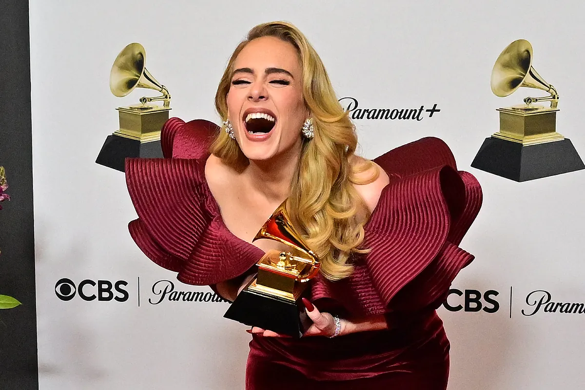 Adele, más 'rich' que su novio: sigue haciendo caja sin sacar nuevo disco gracias a conciertos que superan el millón de euros