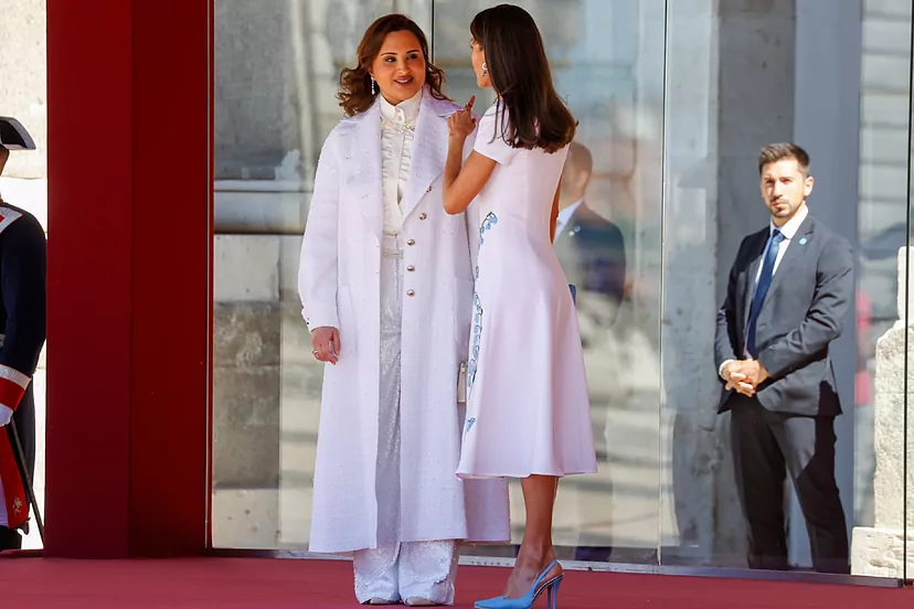 Así es la jequesa que ha elegido (de sus tres esposas) el emir de Qatar para visitar a los Reyes | Casa Real