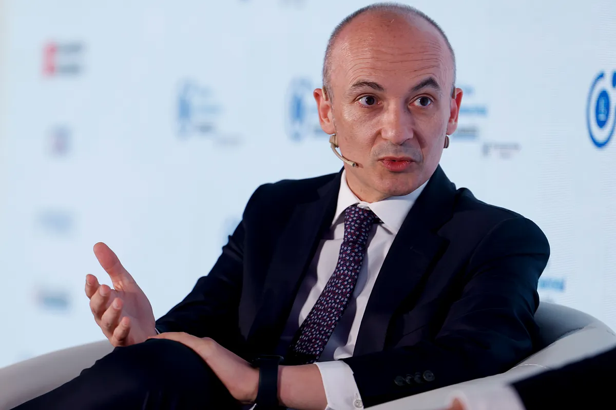 Óscar García Maceiras, CEO de Inditex: "Hemos vivido otras disrupciones y la IA no va a reemplazar el toque humano de la moda"